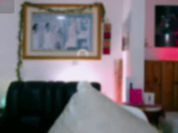 Stream thumbnail laujgray