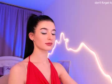 Stream thumbnail laura_coy