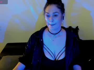 Stream thumbnail laura_sinner