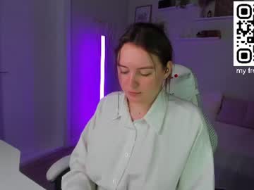 Stream thumbnail lauraa_collins