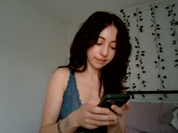 Stream thumbnail layla_hex