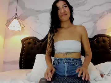 Stream thumbnail lena_amour