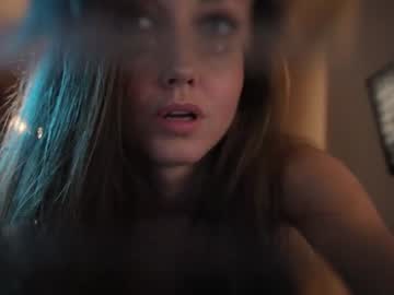 Stream thumbnail lettymoa