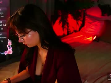 Stream thumbnail lia_melon