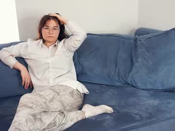 Stream thumbnail lianasiems