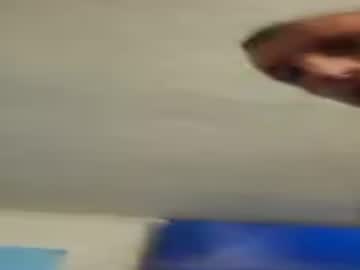 Stream thumbnail like2watchuwatchme