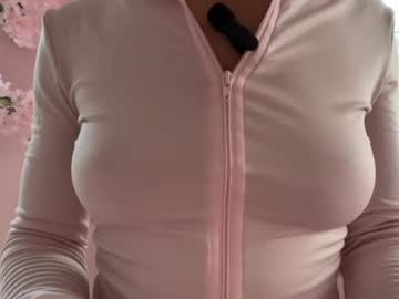 Stream thumbnail lillylowel