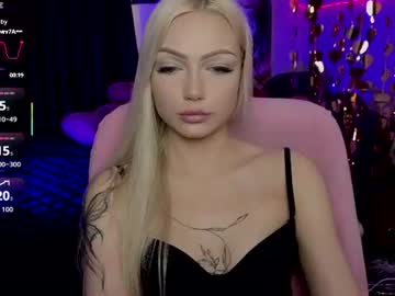 Stream thumbnail linalirian