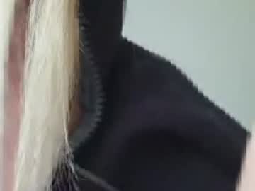 Stream thumbnail linda__999