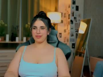 Stream thumbnail lipsyjane