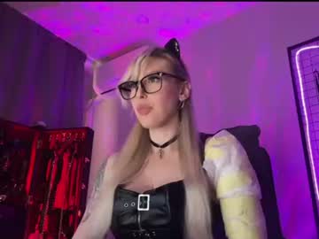Stream thumbnail liya_ray