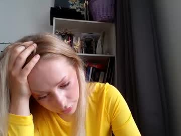 Stream thumbnail lolacutiex