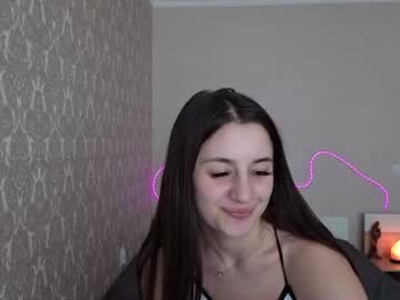 Stream thumbnail lolavogue