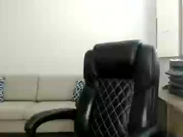Stream thumbnail lovehatelovers