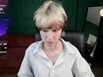 Stream thumbnail lovelykira_