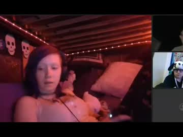 Stream thumbnail lovememadly_