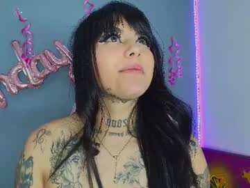 Stream thumbnail luciarousse