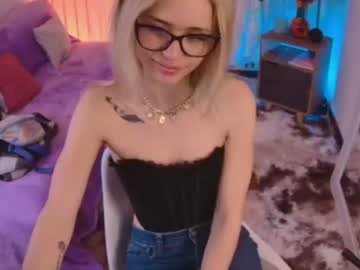 Stream thumbnail lucy_priincess
