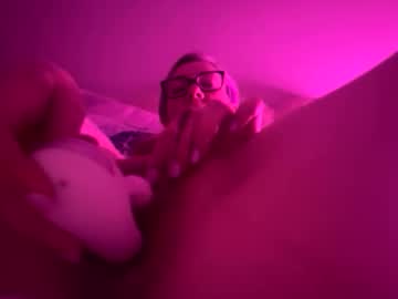 Stream thumbnail lucylollie