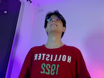 Stream thumbnail lui_x_dust