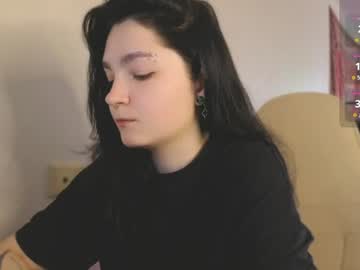 Stream thumbnail luna_moon13