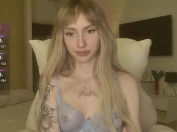 Stream thumbnail lunainnk