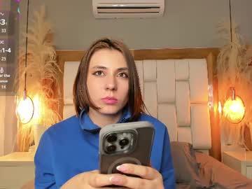 Stream thumbnail lunavelveth