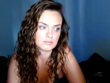Stream thumbnail lyaadavis