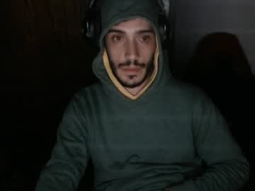 Stream thumbnail m_eze