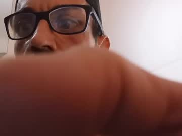 Stream thumbnail macareno282445