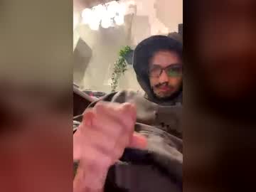 Stream thumbnail macby95717103
