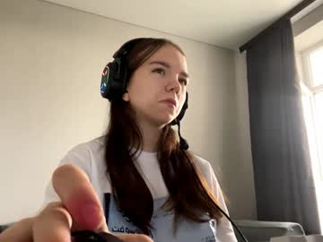 Stream thumbnail machellebazaldua