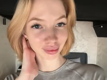 Stream thumbnail machelleglantz