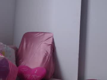 Stream thumbnail mailyn_gold