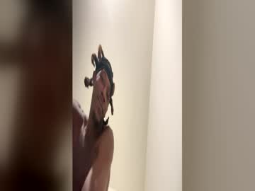 Stream thumbnail makeersquirthard