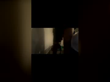 Stream thumbnail makemethenslut