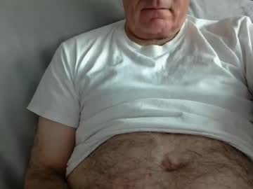 Stream thumbnail male_toy01