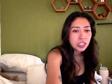 Stream thumbnail maria_027