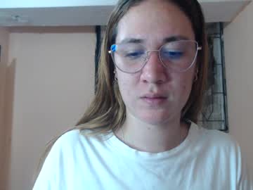 Stream thumbnail maria_c_s