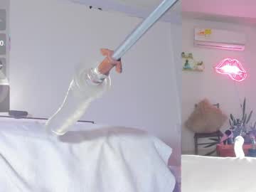 Stream thumbnail maria_jones__