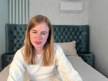 Stream thumbnail marianmoore