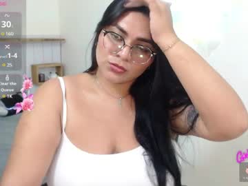 Stream thumbnail mariavex
