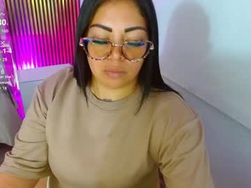 Stream thumbnail martina_tay