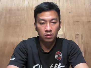 Stream thumbnail matnels