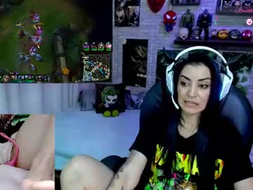 Stream thumbnail mature_gamer