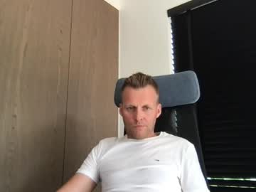 Stream thumbnail max_straight_1