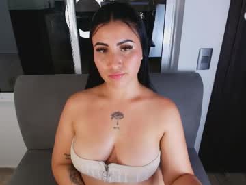 Stream thumbnail megan_weetlux