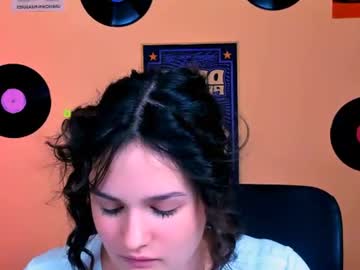 Stream thumbnail melena_sky
