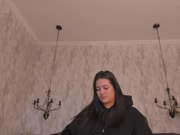 Stream thumbnail mhila_moon