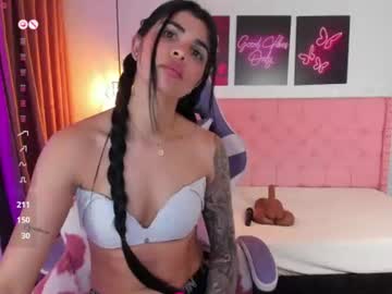 Stream thumbnail mia__star1